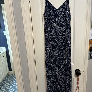 Elegant Navy Blue Floral Dress